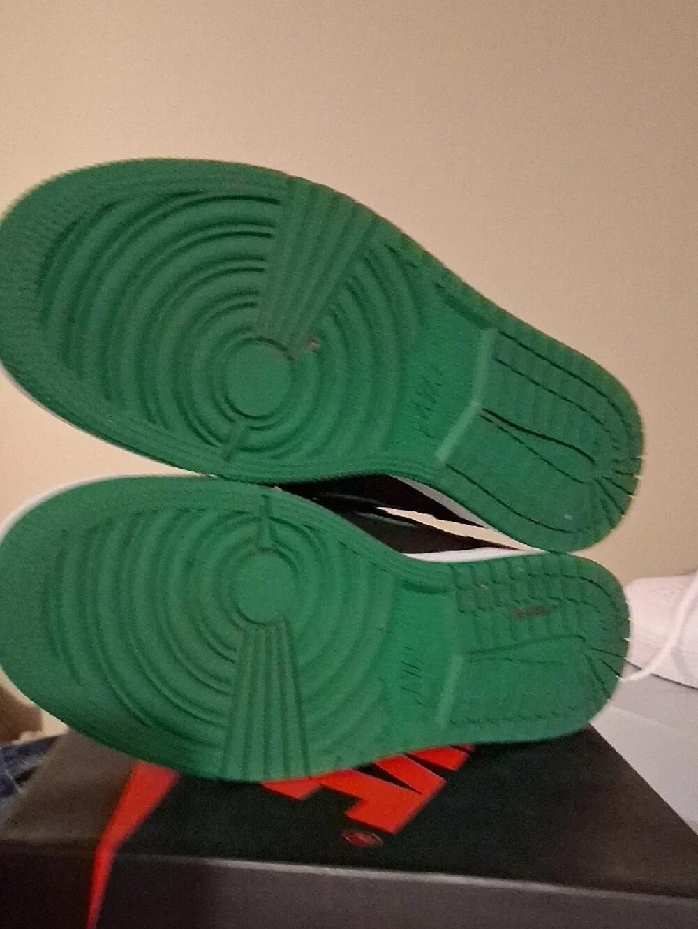 Jordan iconic high